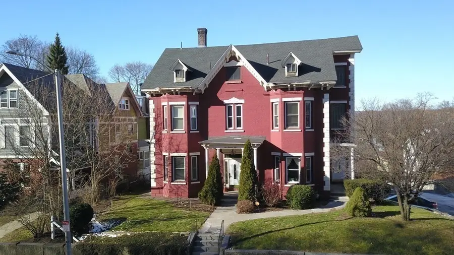 150 Lincoln St #3, Worcester, MA 01605 - #2