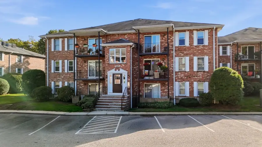 352 Neponset St #L, Canton, MA 02021 - #2