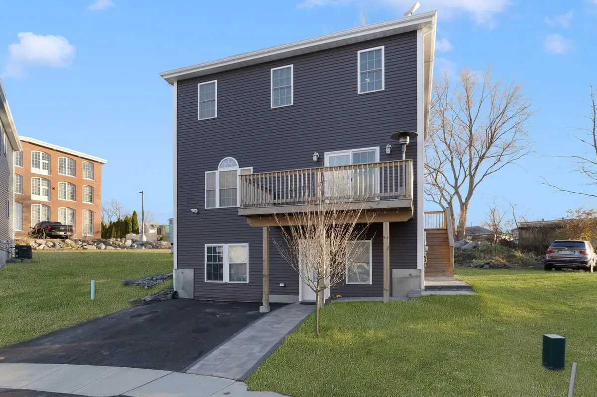 5 Vista Way, Fall River, MA 02724 - #1