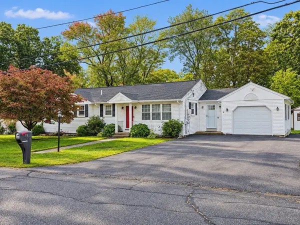 93 Oakland Avenue, Seekonk, MA 02771