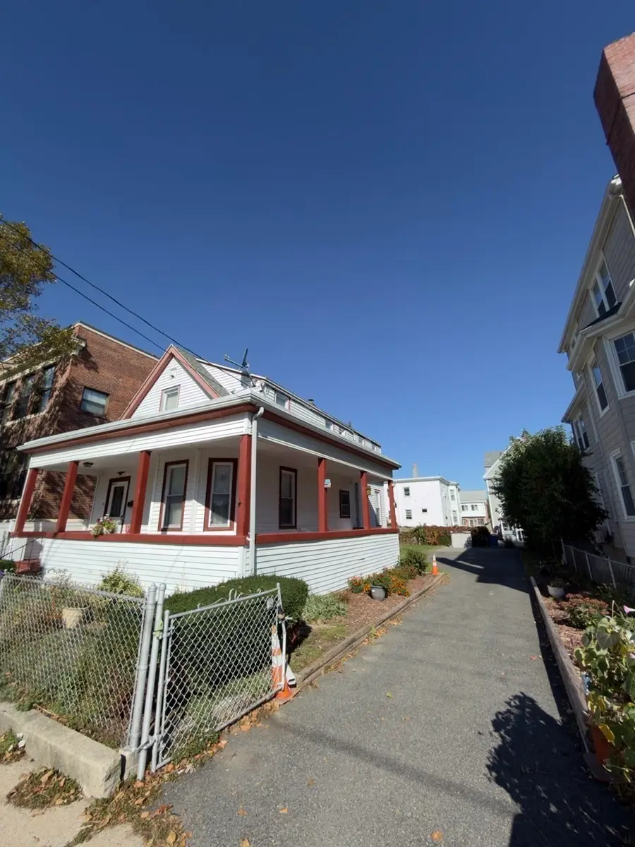14 Irwin St, Winthrop, MA 02152 - #2