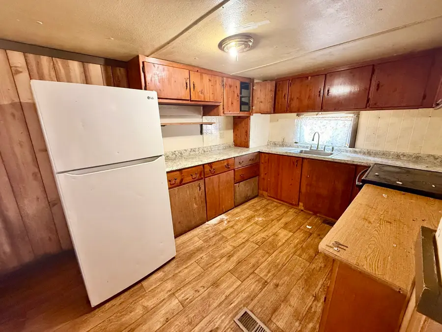 868 Southampton Rd #49, Westfield, MA 01085 - #3