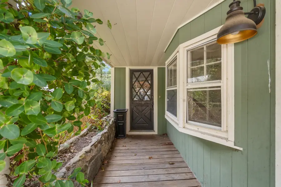 28 Davis Rd, Stow, MA 01775 - #3