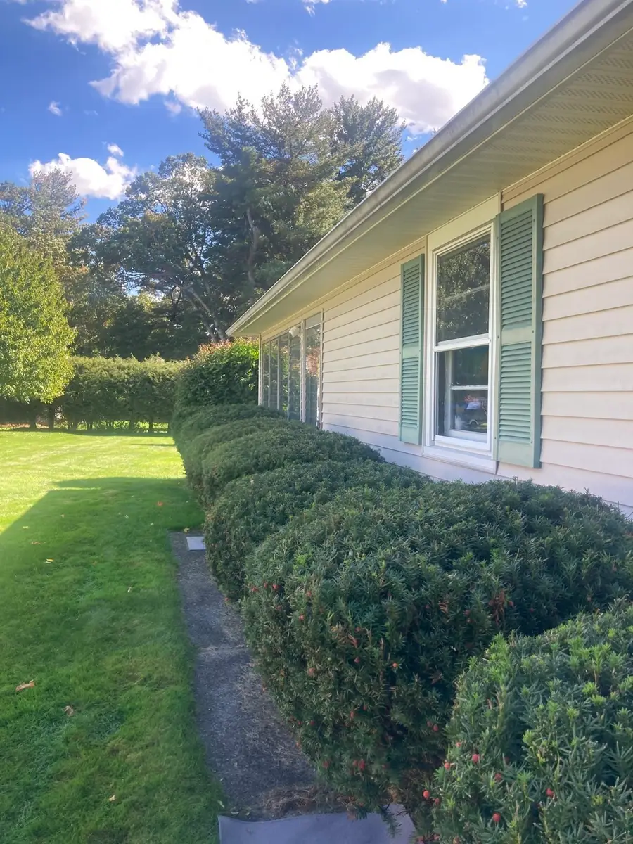 36 Apple Orchard Heights, Westfield, MA 01085 - #3