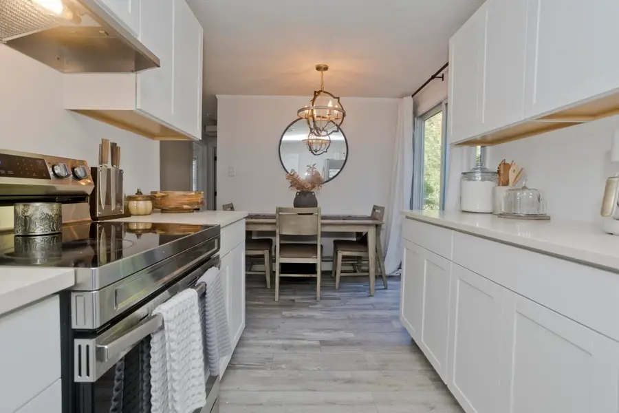 68 Gatewood Rd, Springfield, MA 01119 - #3