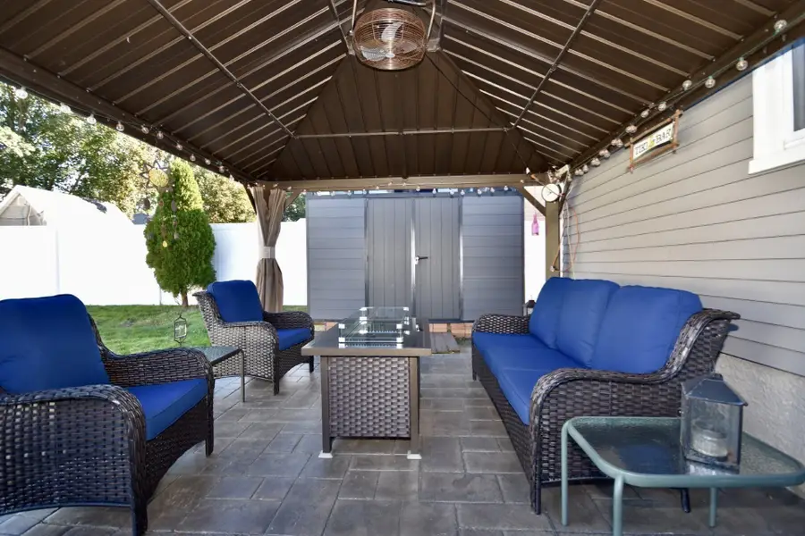36 Hedge Street, Fairhaven, MA 02719 - #2