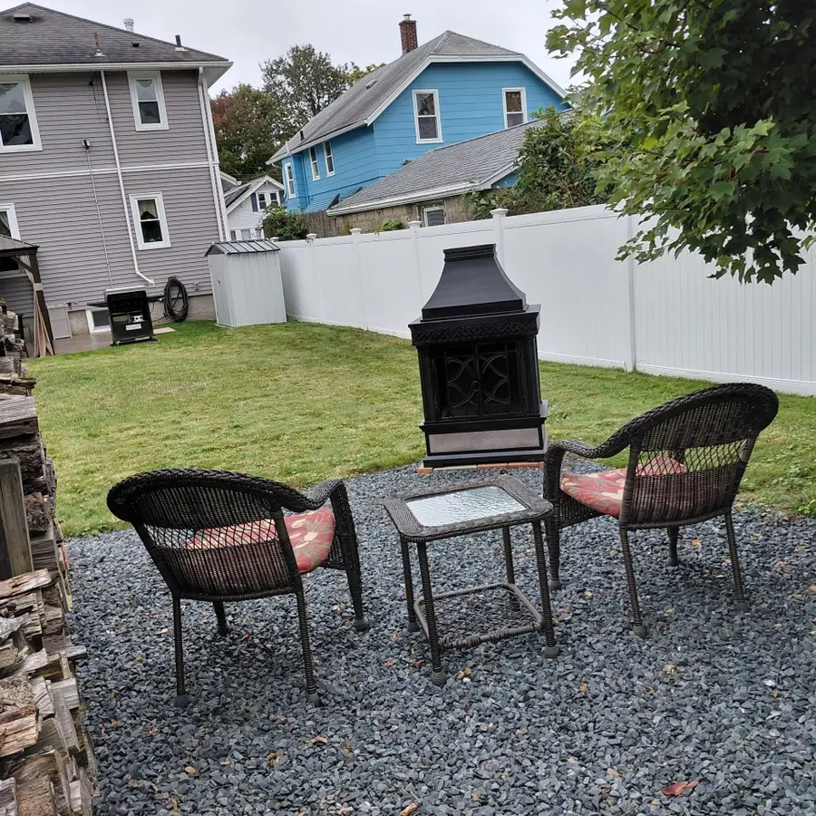 36 Hedge Street, Fairhaven, MA 02719 - #3