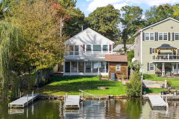 24 Wheelock Ave, Millbury, MA 01527