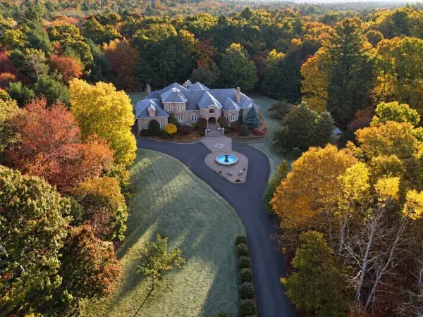 2900 Amaral Way, Dighton, MA 02715