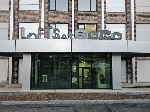 147 Centre #208, Brockton, MA 02301