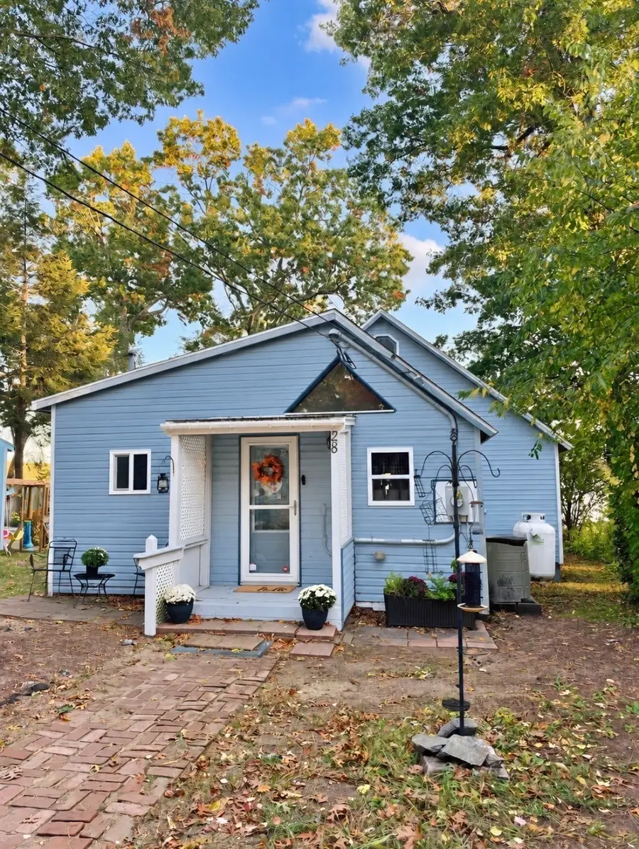 28 Pine Ln, Brookfield, MA 01506 - #3