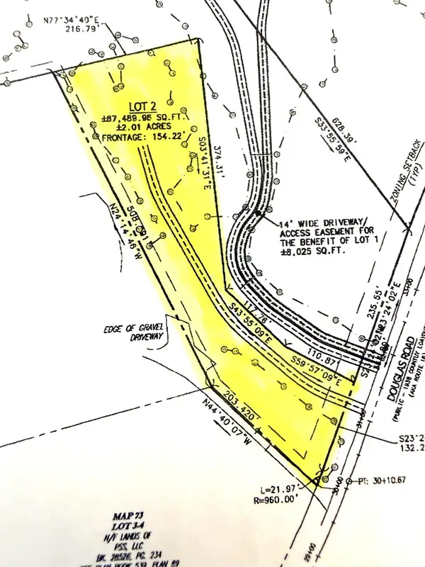 ANR Lot 2 Douglas Rd (0 Gore District), Webster, MA 01570