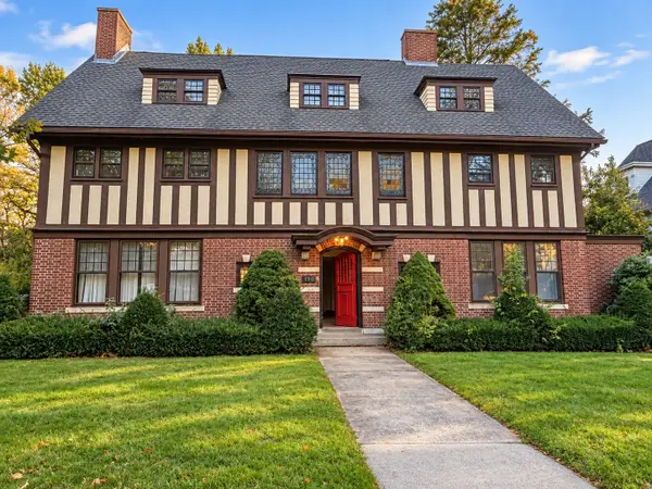 190 Fort Pleasant Ave, Springfield, MA 01108