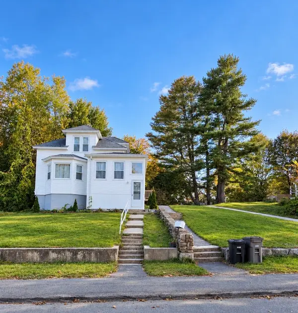 15 Draper Rd, Gardner, MA 01440