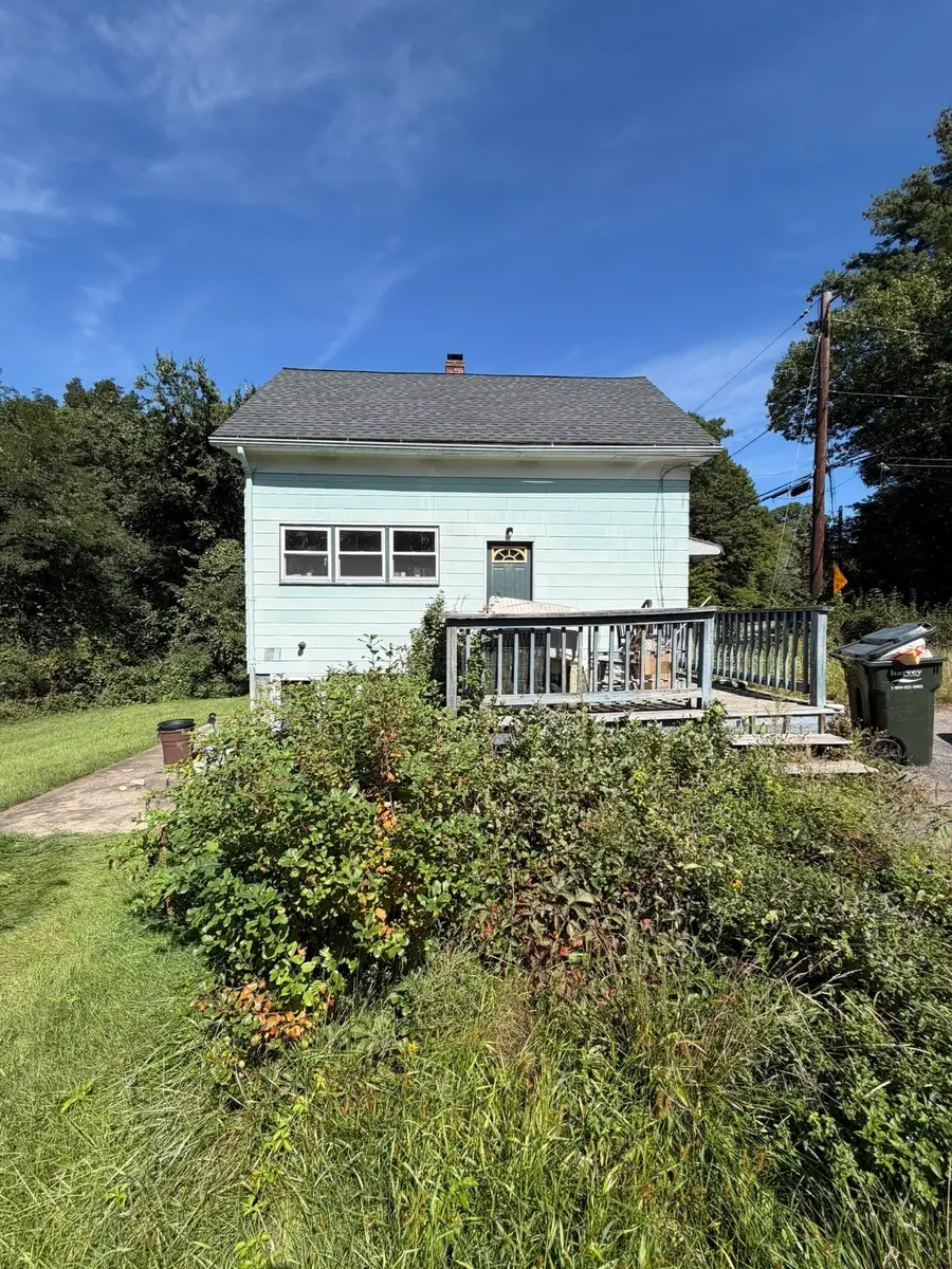 55 Greene St, Hopedale, MA 01747 - #2