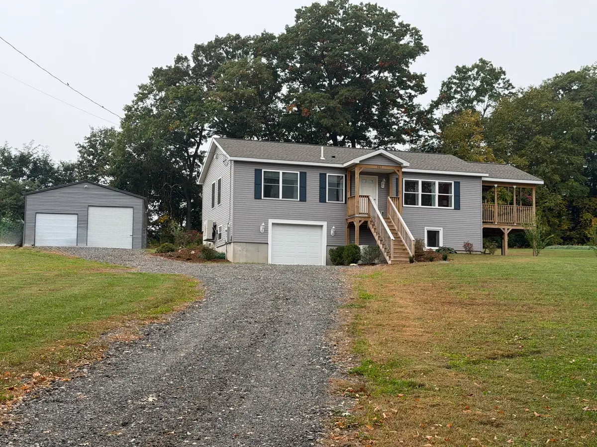 362 Hadley St, South Hadley, MA 01075 - #1