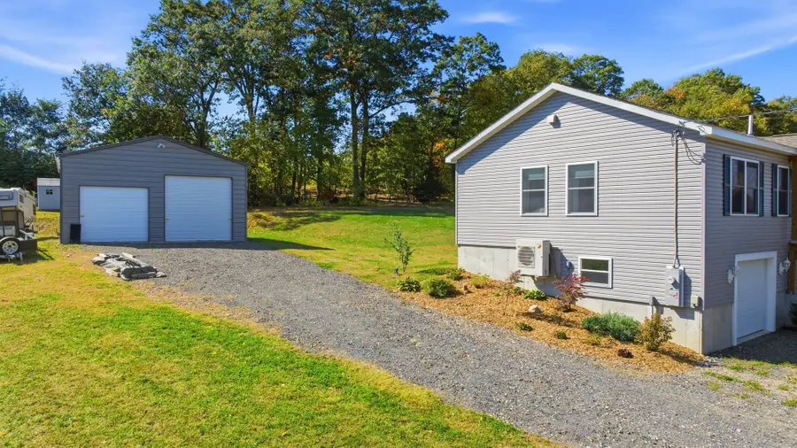 362 Hadley St, South Hadley, MA 01075 - #3