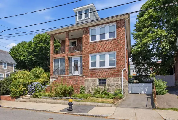 38-40 Franconia St, Boston, MA 02122