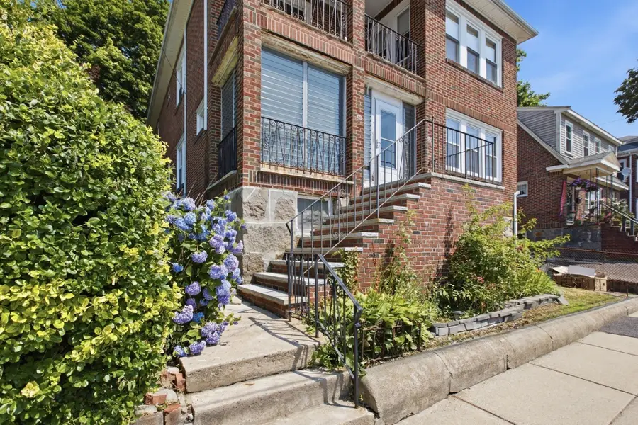 38-40 Franconia St, Boston, MA 02122 - #3