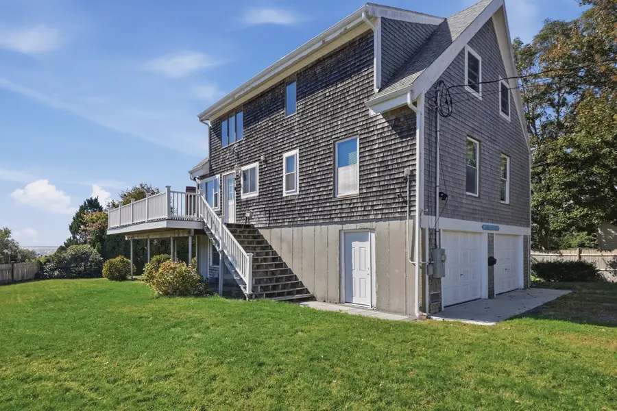 5 Bayview Ave, Fairhaven, MA 02719 - #3