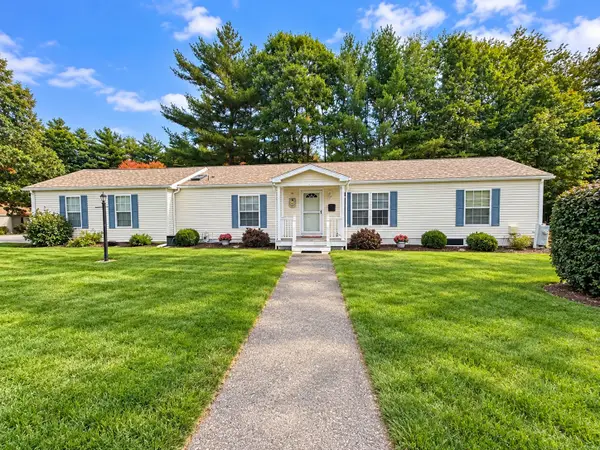 301 Blueberry Circle, Middleboro, MA 02346