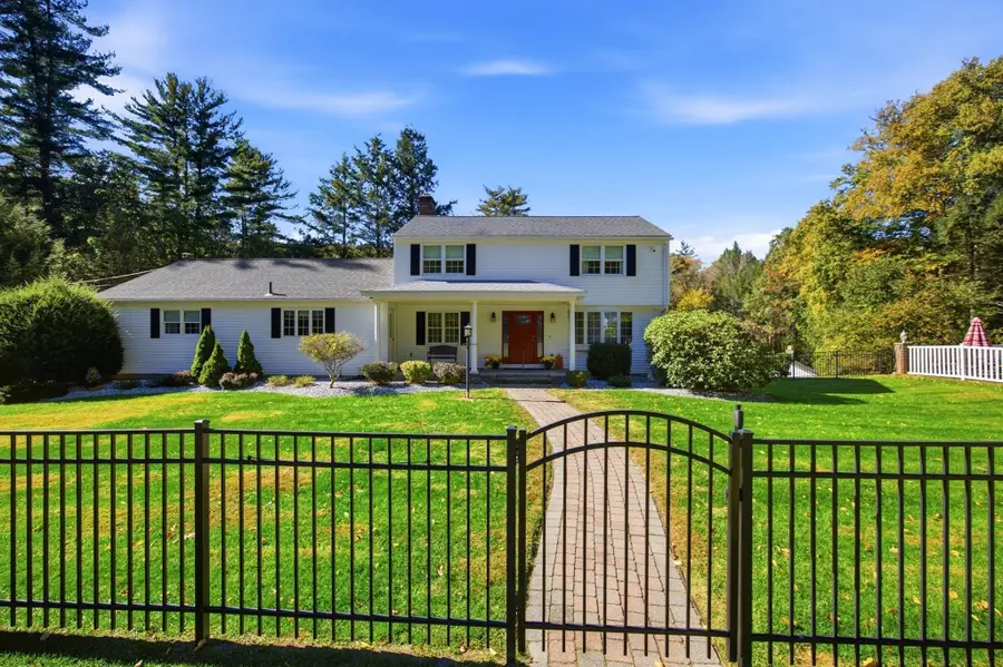 363 Loomis St, Westfield, MA 01085 - #2