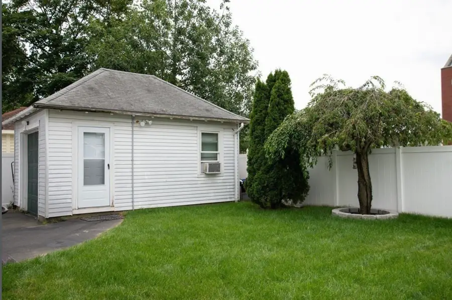 8 Lake Ave, Lynn, MA 01904 - #3