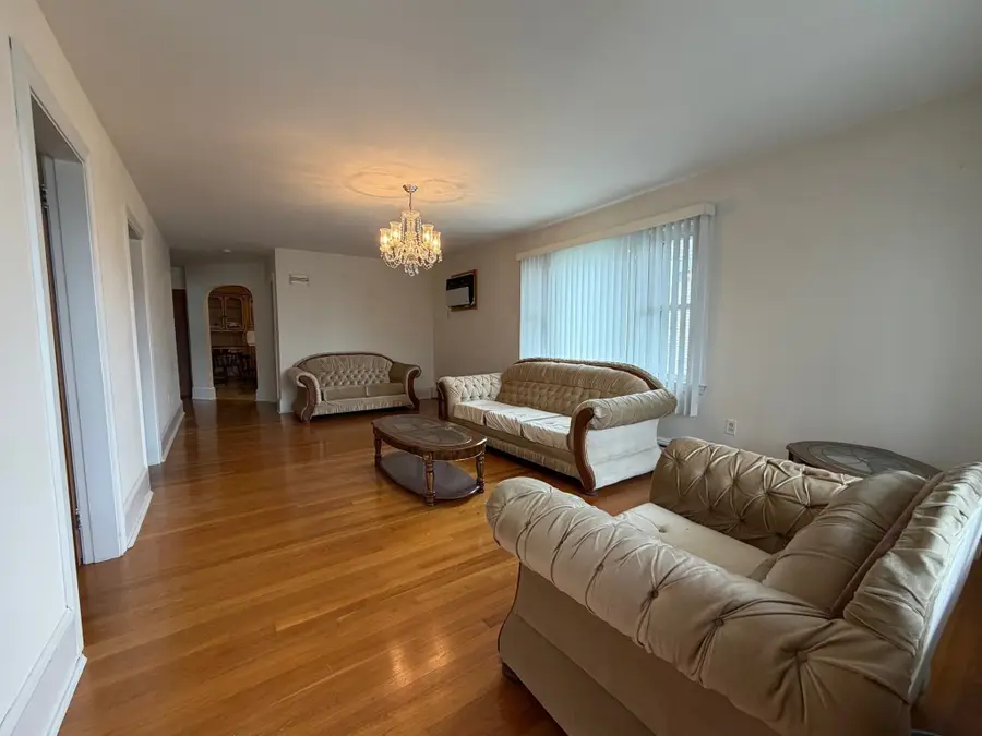 366 Conduit St, New Bedford, MA 02745 - #3