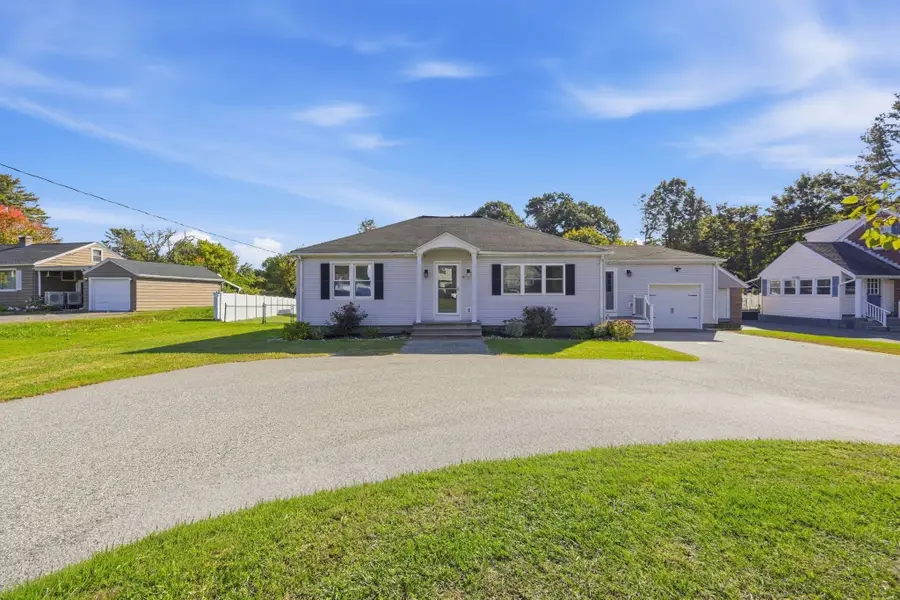191 Lathrop St, South Hadley, MA 01075 - #2