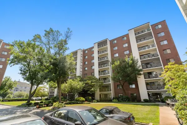 22 Ninth Street #102, Medford, MA 02155