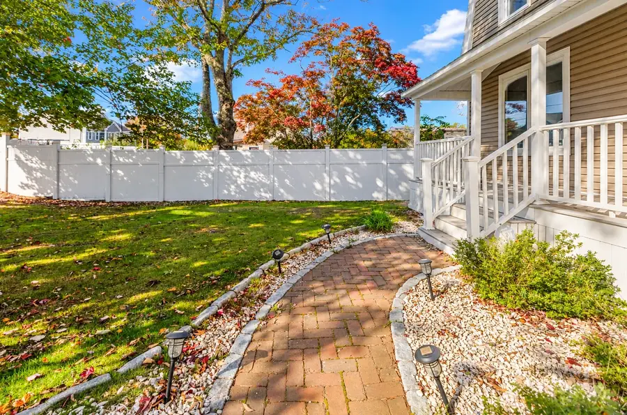 1227 Old Plainville Rd, New Bedford, MA 02745 - #3