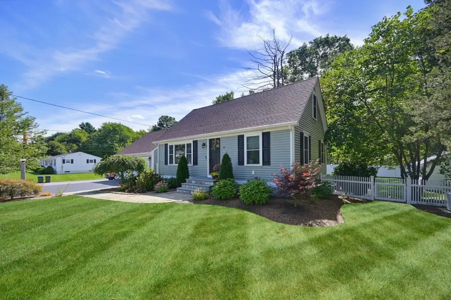 19 Walnut Street, Rehoboth, MA 02769 - #2