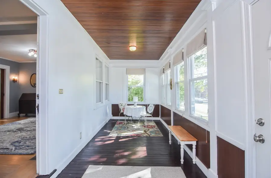 97 Dutcher St, Hopedale, MA 01747 - #3