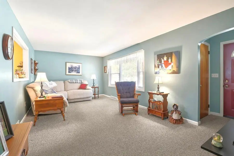 152 Armsby St, New Bedford, MA 02745 - #3