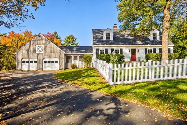 88 Buffam Rd, Pelham, MA 01002