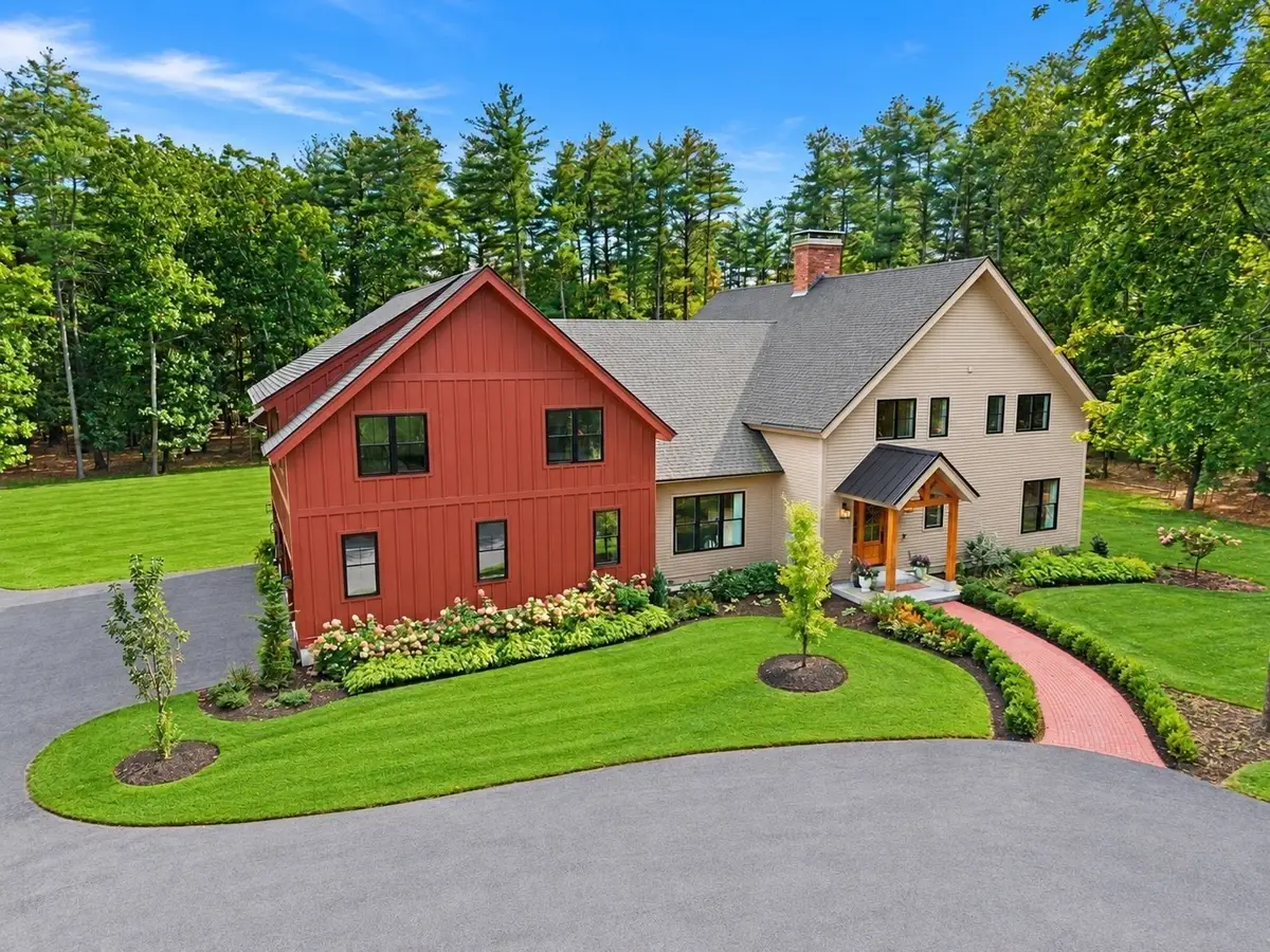 136 Washington St, Boxford, MA 01921 - #1