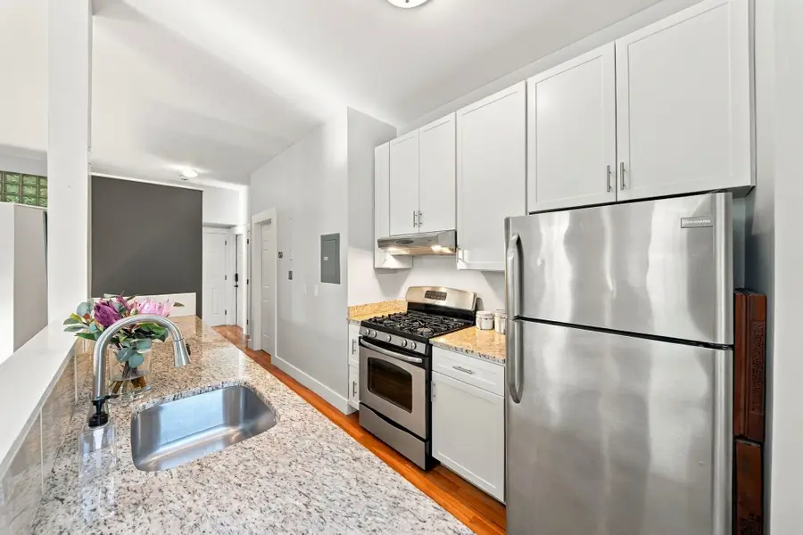 109 River St #2A, Cambridge, MA 02139 - #3