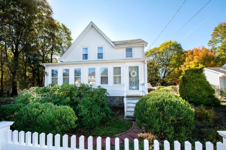 195 Union St., Weymouth, MA 02190 - #2