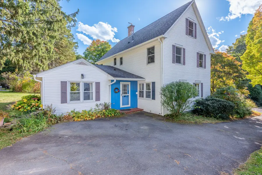 18 Dana St, Amherst, MA 01002 - #2