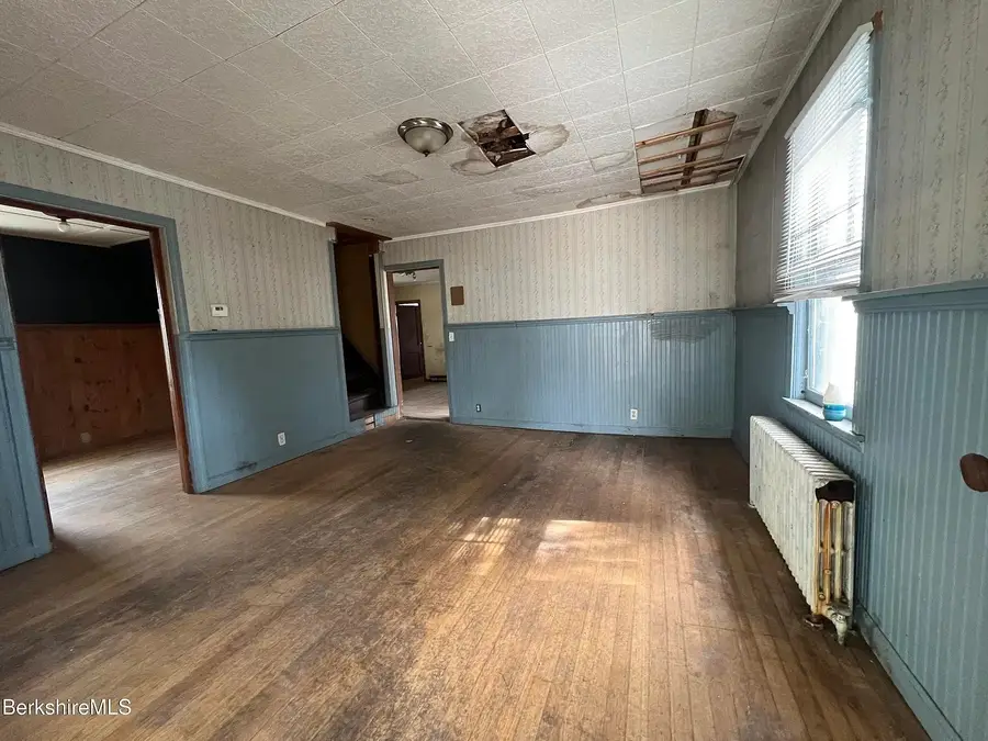 16 King Street, Pittsfield, MA 01201 - #3