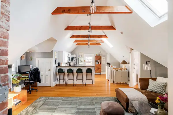 4 Ada #3, Boston, MA 02131