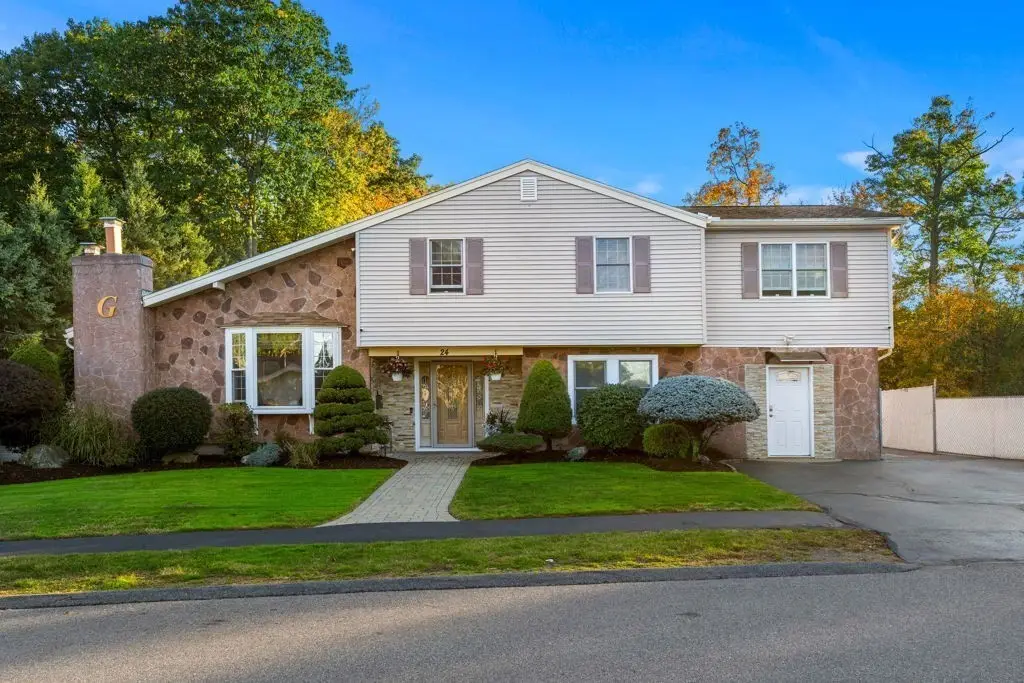 24 Tumelty, Peabody, MA 01960 - #1
