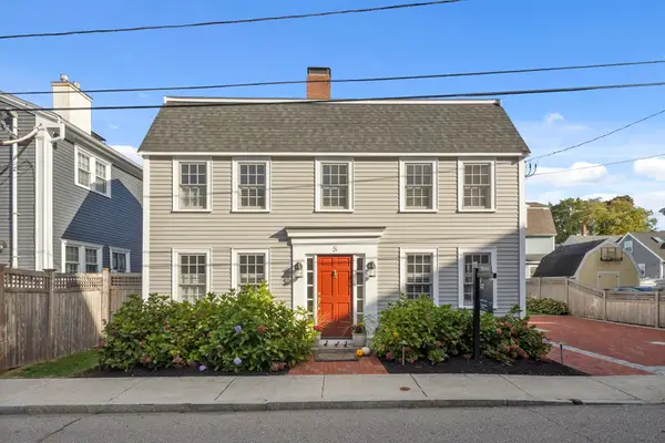 5 Salem St, Newburyport, MA 01950