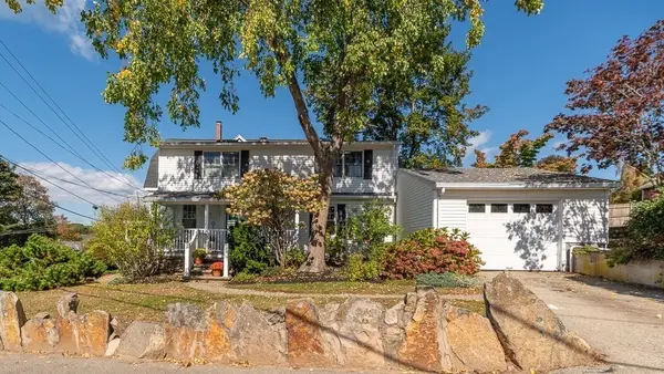 2 Flume Rd, Gloucester, MA 01930