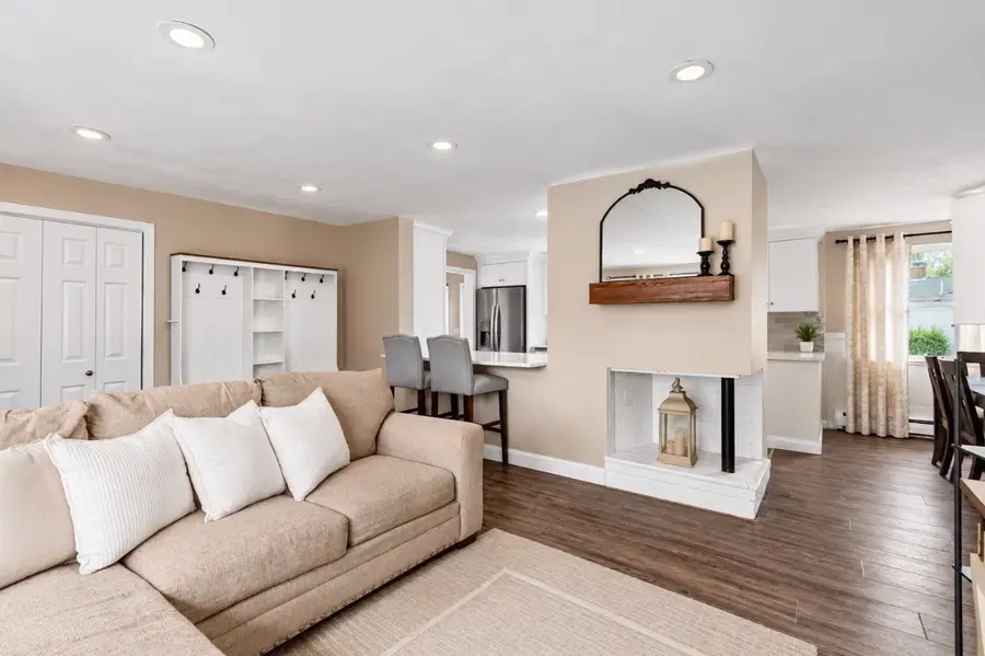 29 Ernest St., Holbrook, MA 02343 - #3