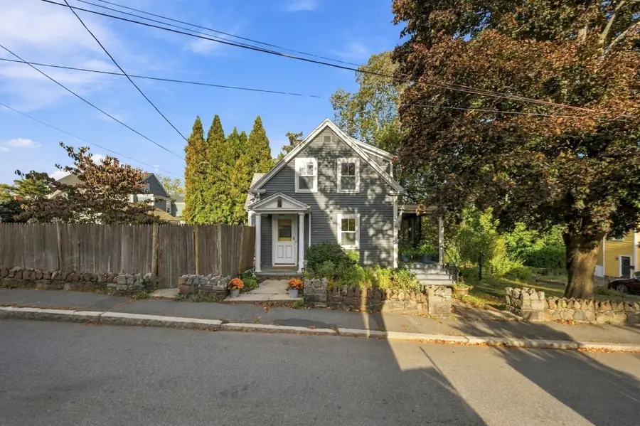 17 Watson Street, Marblehead, AE 09145 - #2