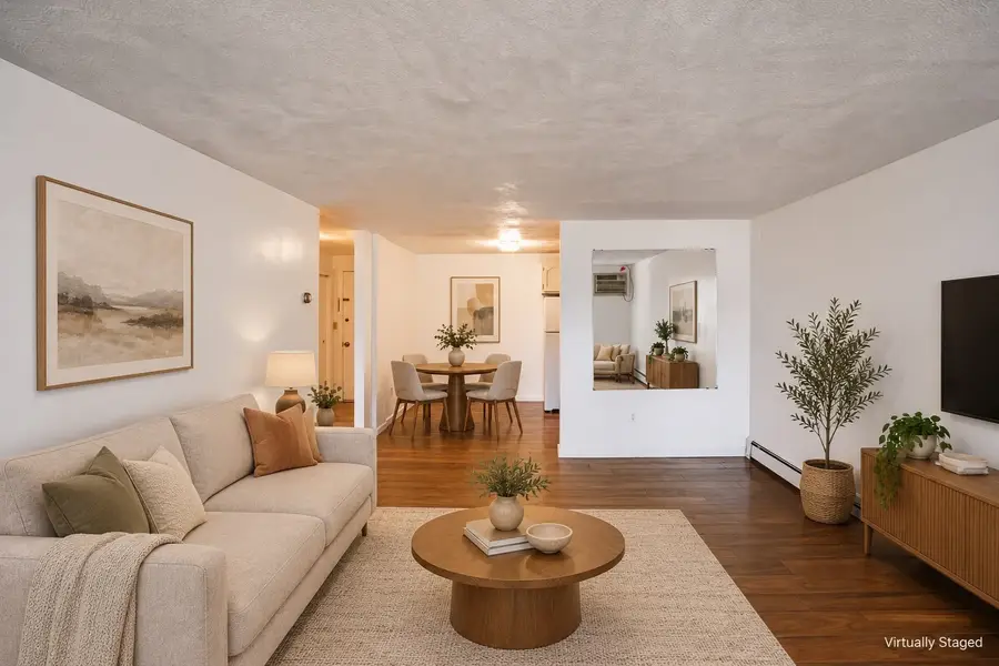 974-976 Main St #24, Melrose, MA 02176 - #3