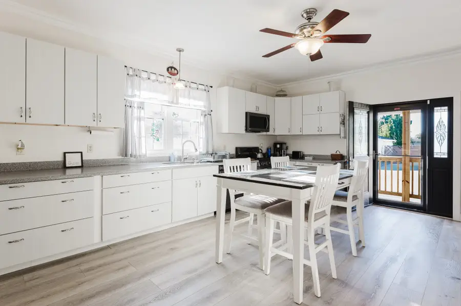 67 Stowell St, New Bedford, MA 02740 - #2