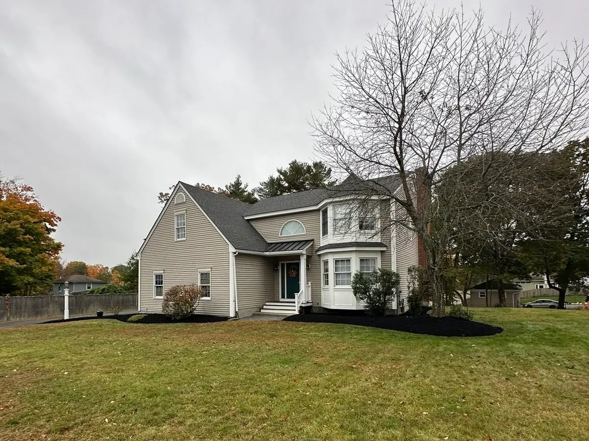 108 Linwood St, Uxbridge, MA 01569 - #1