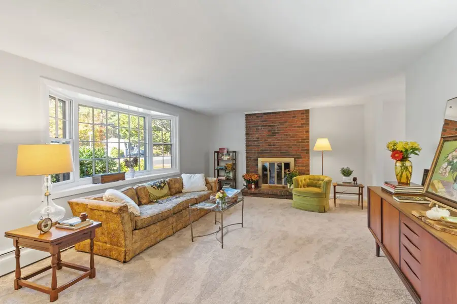 81 Greenwood Rd, Andover, MA 01810 - #3